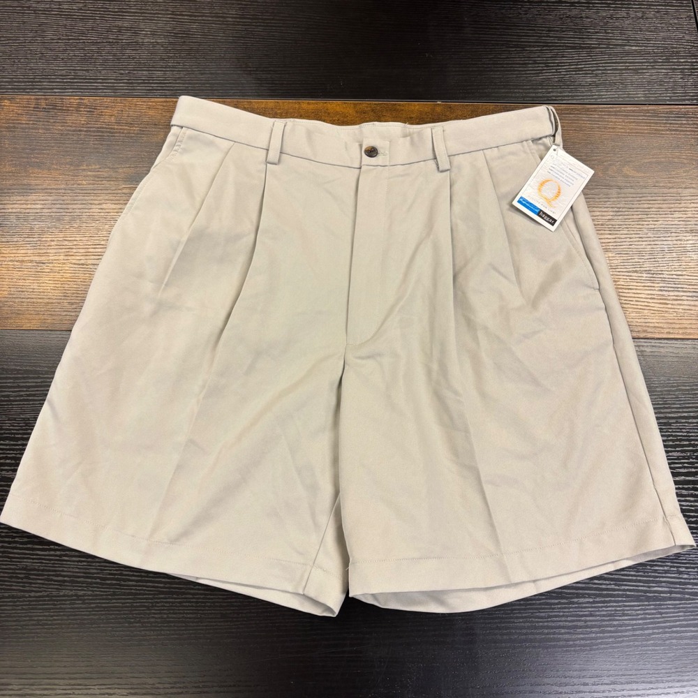 NWT Haggar Mens Performance Cool 18 Shorts Khaki‎ Expandable Waist 36W Golf Work